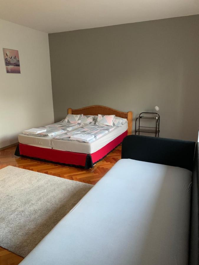 Malom Vendégház Szarvas Esterno foto